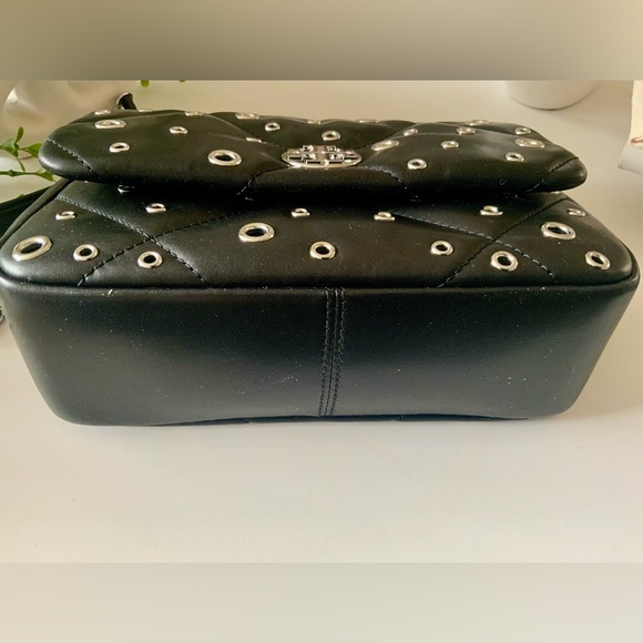 NWT TORY BURCH WILLA LEATHER GROMMETS SHOULDER CROSSBODY BAG - Picture 10 of 12